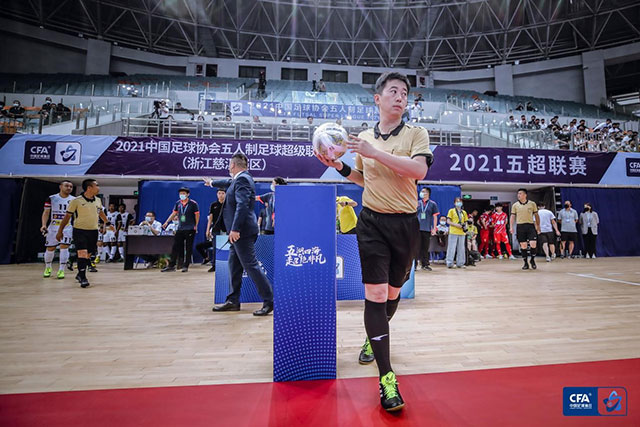 恐怖4人组冲水晶宫后防!数据示曼城赢紧咬枪手